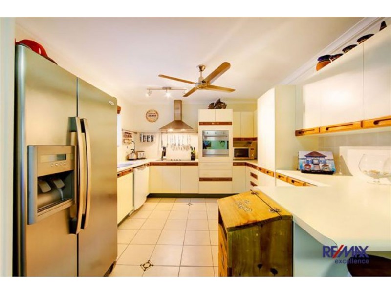 10 Marlow Street, Pallarenda QLD 4810