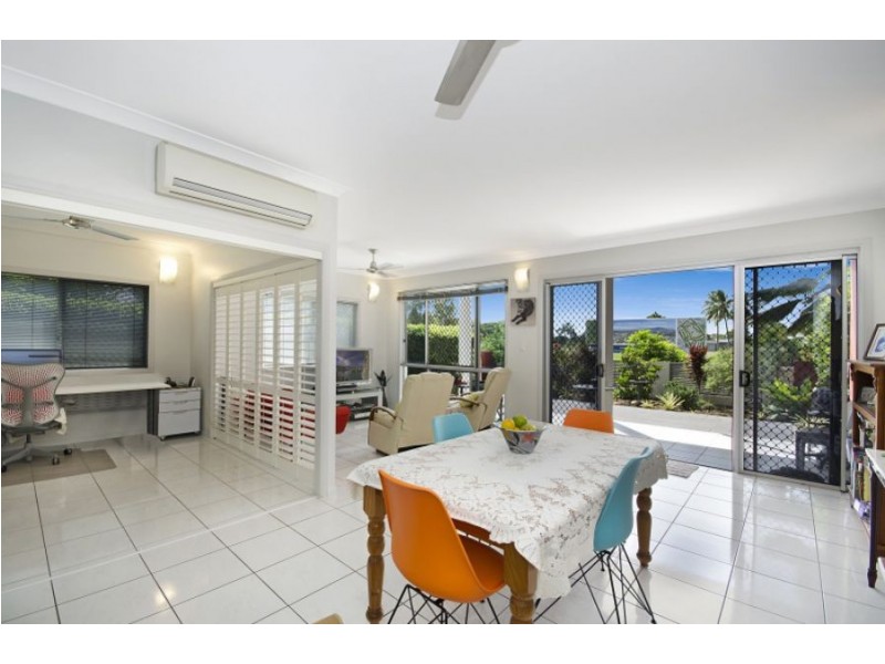 2/33 Quinn Street, Rosslea QLD 4812