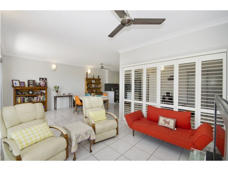 2/33 Quinn Street, Rosslea QLD 4812