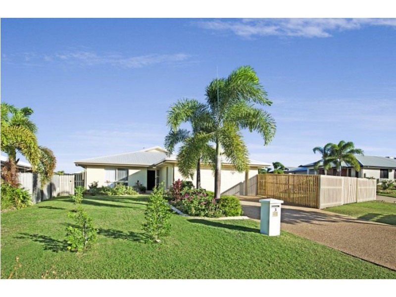 3 Mentmore Court, Bushland Beach QLD 4818