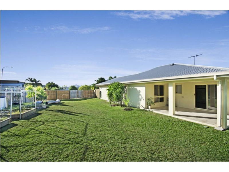 3 Mentmore Court, Bushland Beach QLD 4818