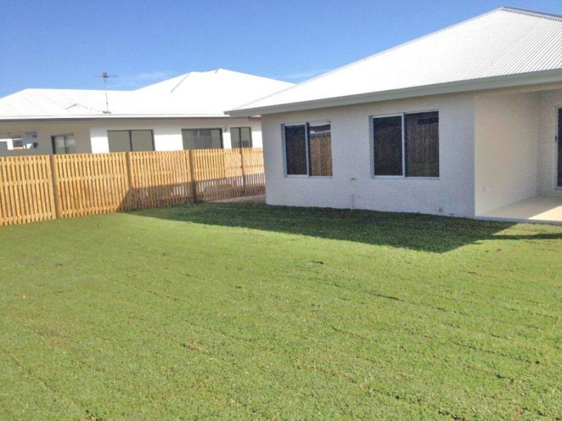 6 Izaro Circuit, Burdell QLD 4818
