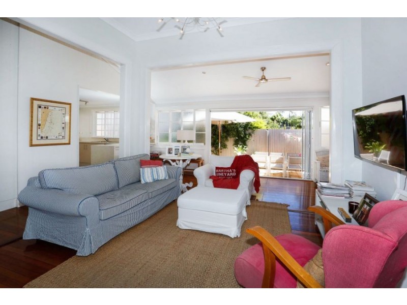 8 Kennedy Street, North Ward QLD 4810