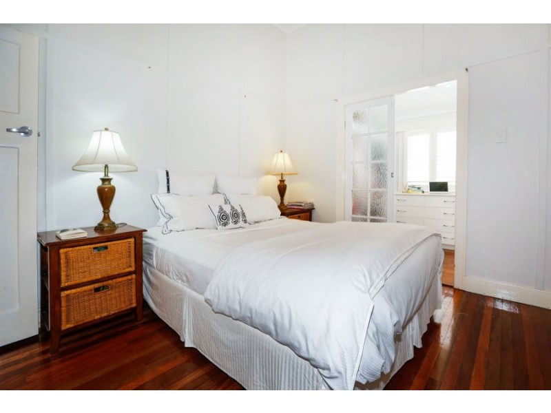 8 Kennedy Street, North Ward QLD 4810