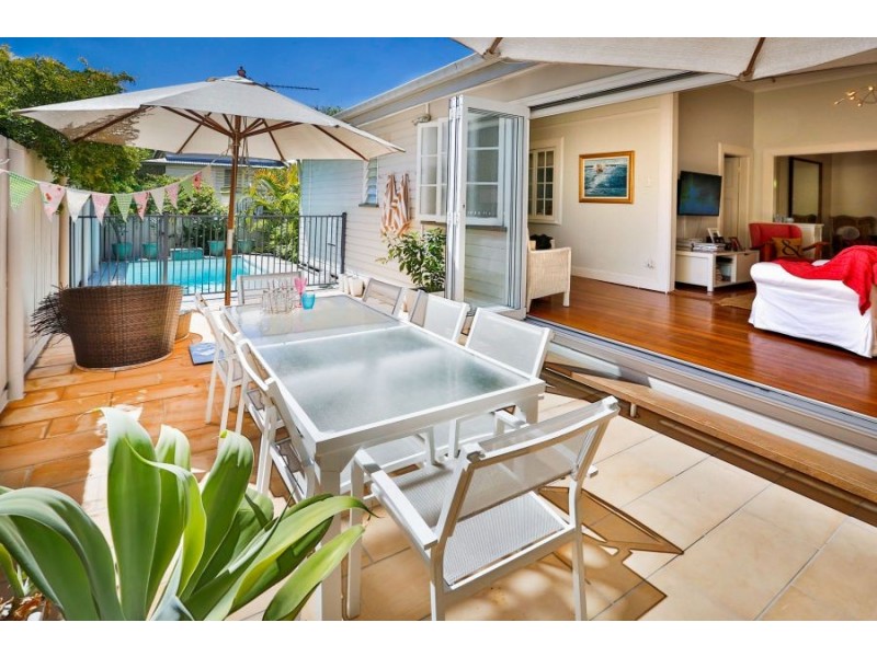 8 Kennedy Street, North Ward QLD 4810