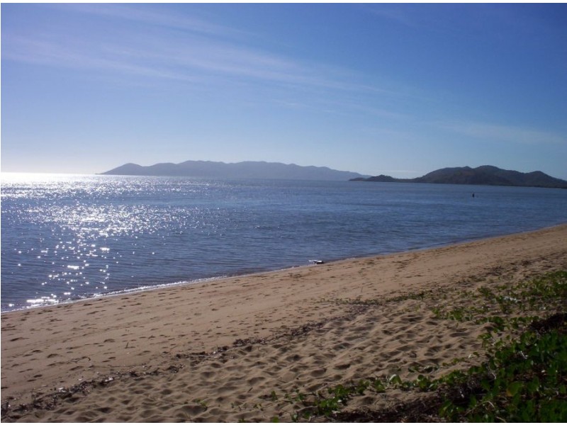 49 Goicoechea Drive, Bushland Beach QLD 4818