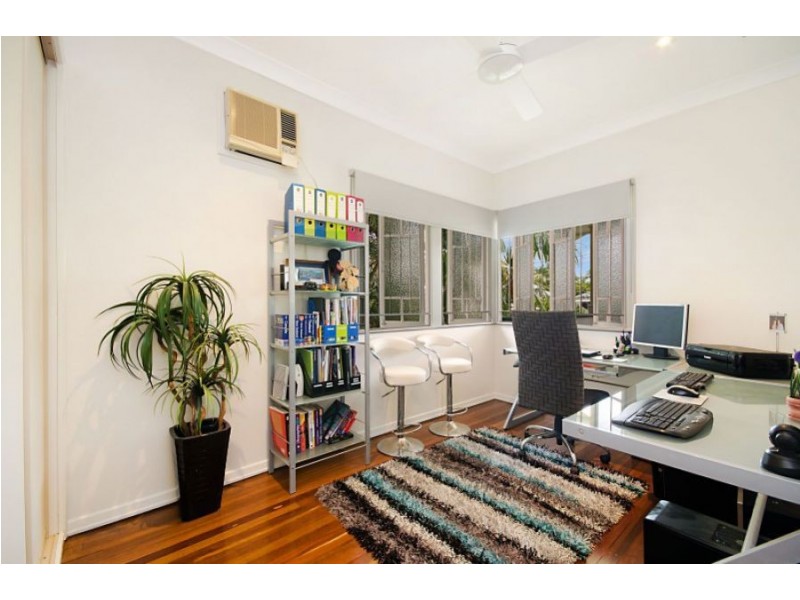 47 Purves Street, Mysterton QLD 4812