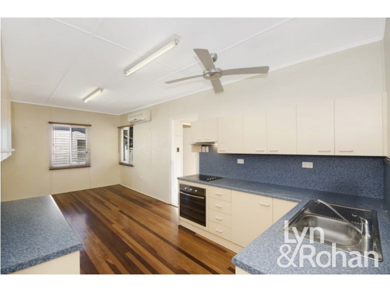 56 Tenth Avenue, Railway Estate QLD 4810