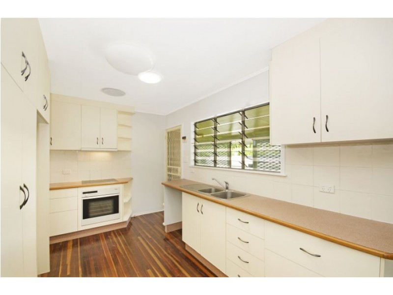 92 Charles Street, Aitkenvale QLD 4814