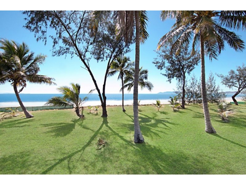 117 Cay Street, Saunders Beach QLD 4818