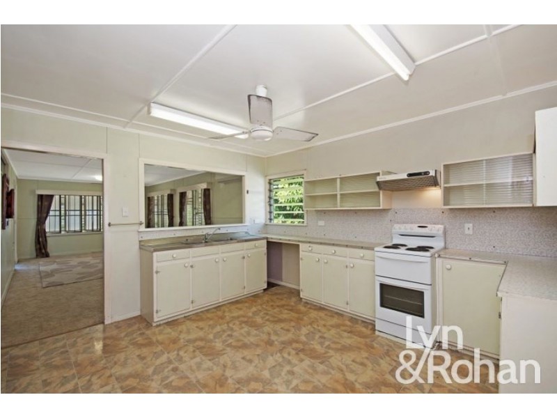 22 Tapiolas Avenue, Kirwan QLD 4817