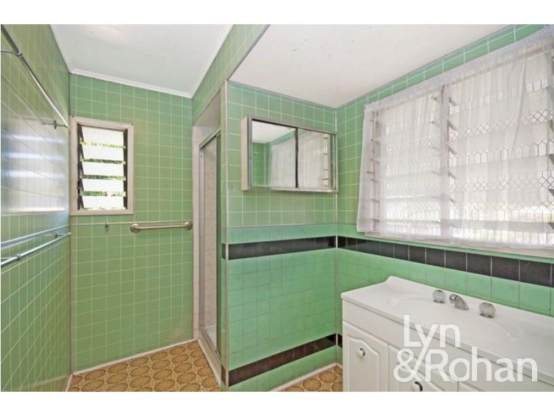 22 Tapiolas Avenue, Kirwan QLD 4817