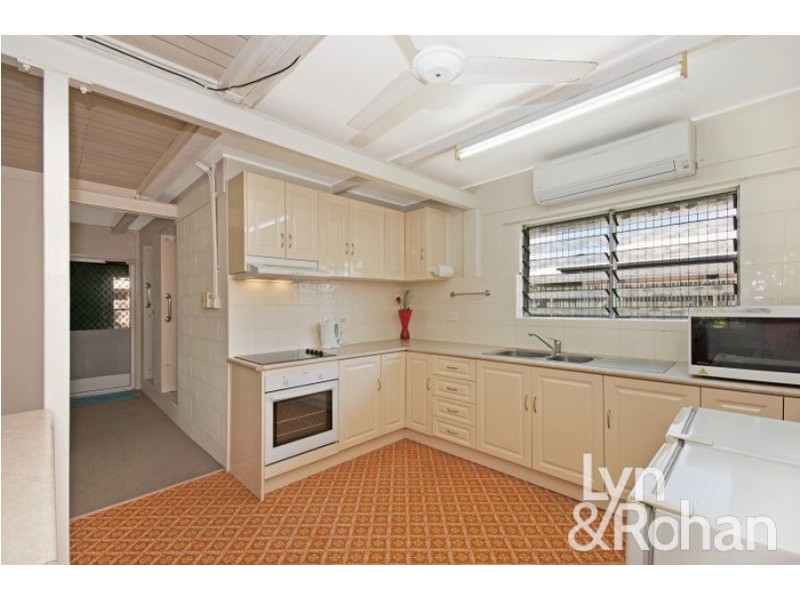 22 Tapiolas Avenue, Kirwan QLD 4817