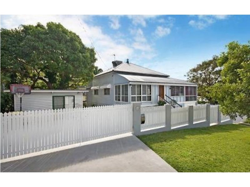 12 Stuart Street, North Ward QLD 4810