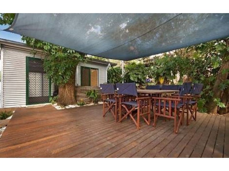 12 Stuart Street, North Ward QLD 4810