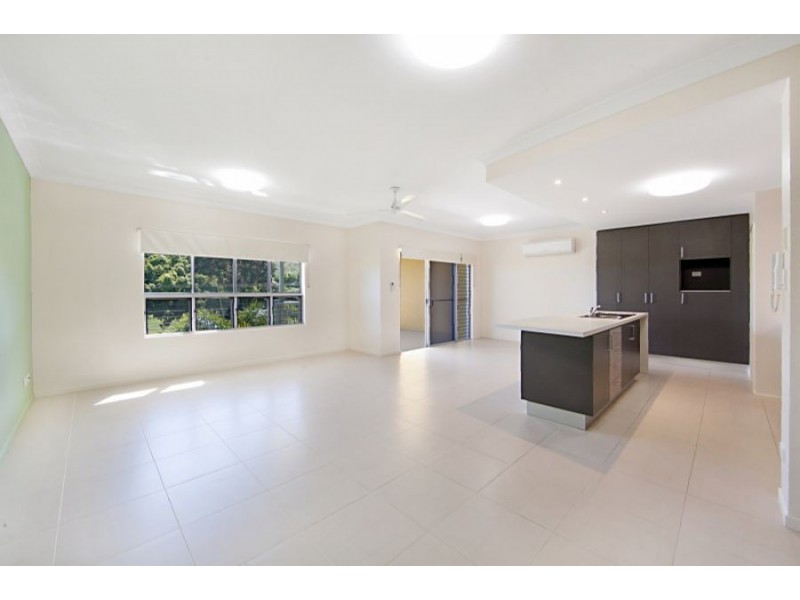 West End QLD 4810