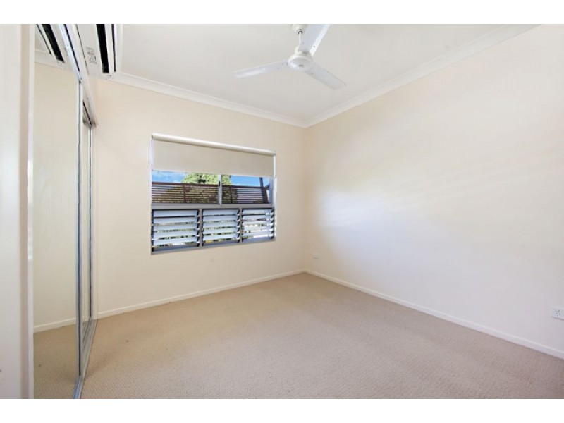 West End QLD 4810