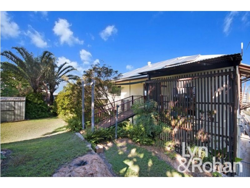 15 Melton Terrace, Townsville City QLD 4810