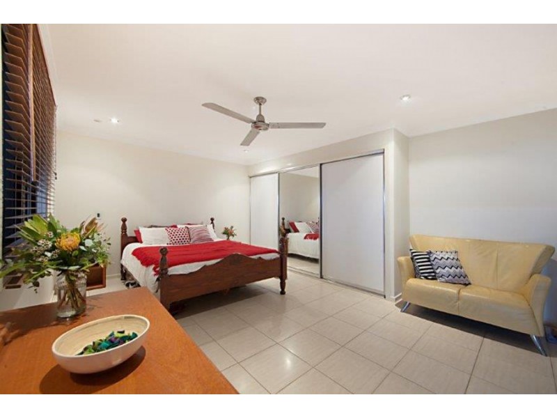 18/18 High Vista Drive, Mount Louisa QLD 4814