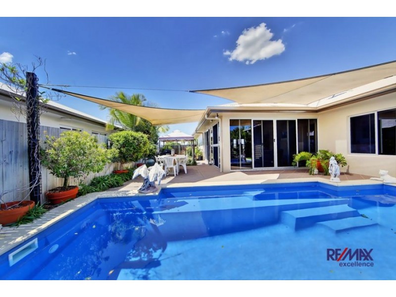 9 Waterfront Parade, Idalia QLD 4811