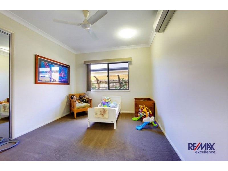 9 Waterfront Parade, Idalia QLD 4811