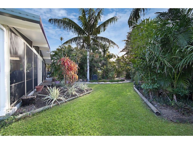 11 Champagne Crescent, Kelso QLD 4815