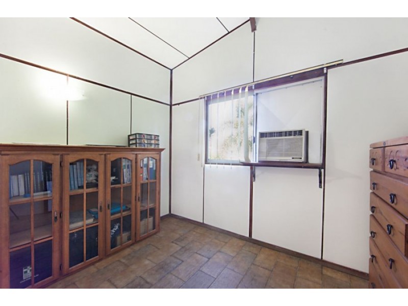 11 Champagne Crescent, Kelso QLD 4815