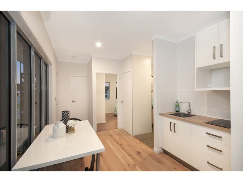 113 Green Tee Terrace, Royal Palms, Kirwan (access via gates on Phoenix Parade), Kirwan QLD 4817