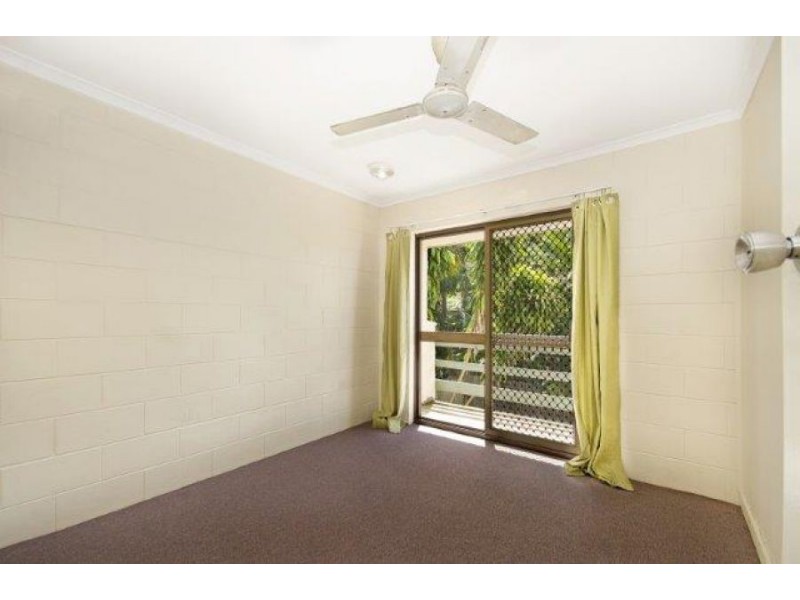 3/5 Plant Street, West End QLD 4810