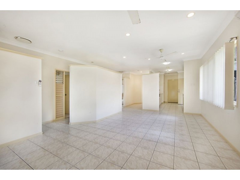 2 Eureka Crescent, Kirwan QLD 4817