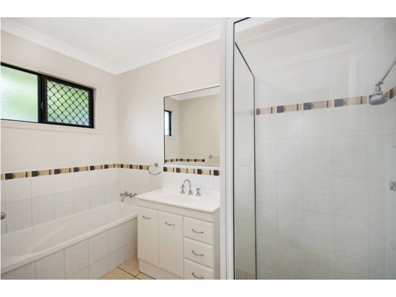 10 Mentmore Court, Bushland Beach QLD 4818