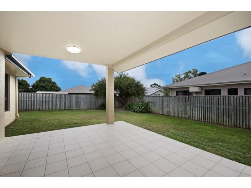 10 Mentmore Court, Bushland Beach QLD 4818