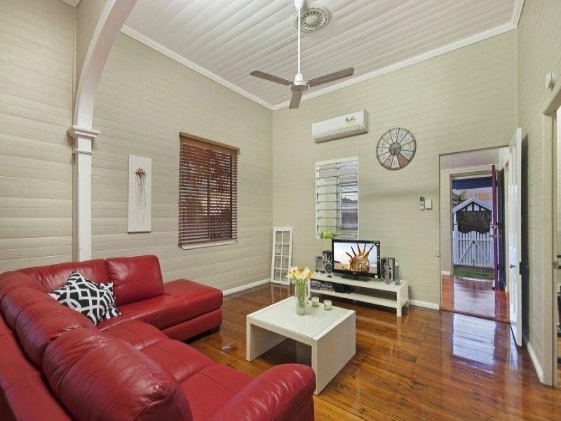 146 Perkins Street West, Railway Estate QLD 4810