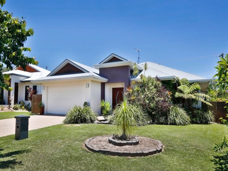 4 Dugong Court, Bushland Beach QLD 4818