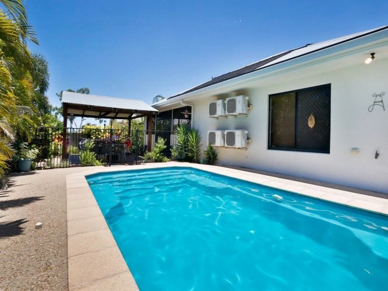 4 Dugong Court, Bushland Beach QLD 4818