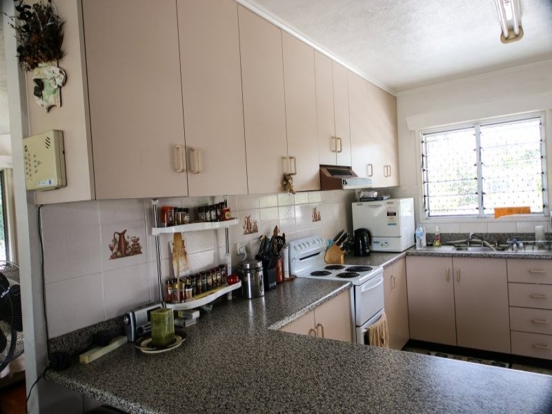 33 Brighton Street, Gulliver QLD 4812