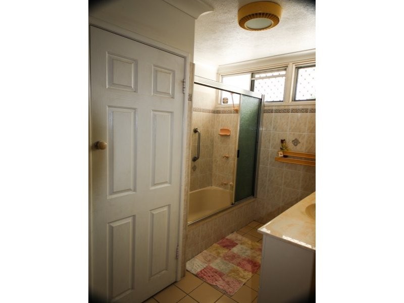 33 Brighton Street, Gulliver QLD 4812