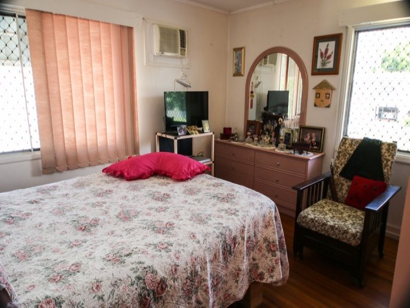 33 Brighton Street, Gulliver QLD 4812