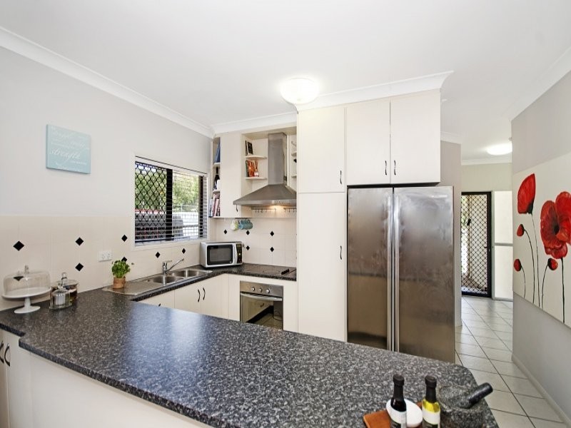 6 Johnstone Court, Douglas QLD 4814