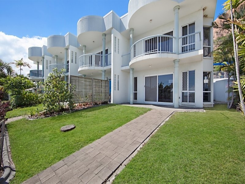 4/316 Stanley Street, North Ward QLD 4810