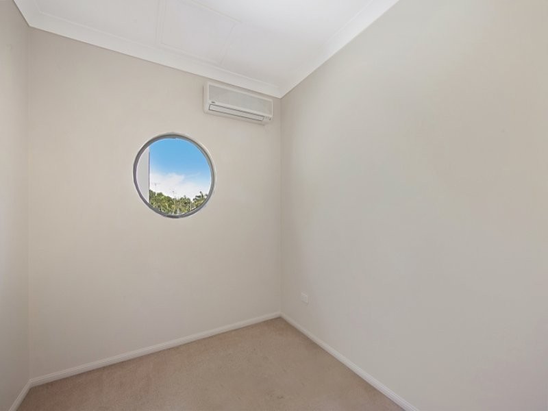 4/316 Stanley Street, North Ward QLD 4810
