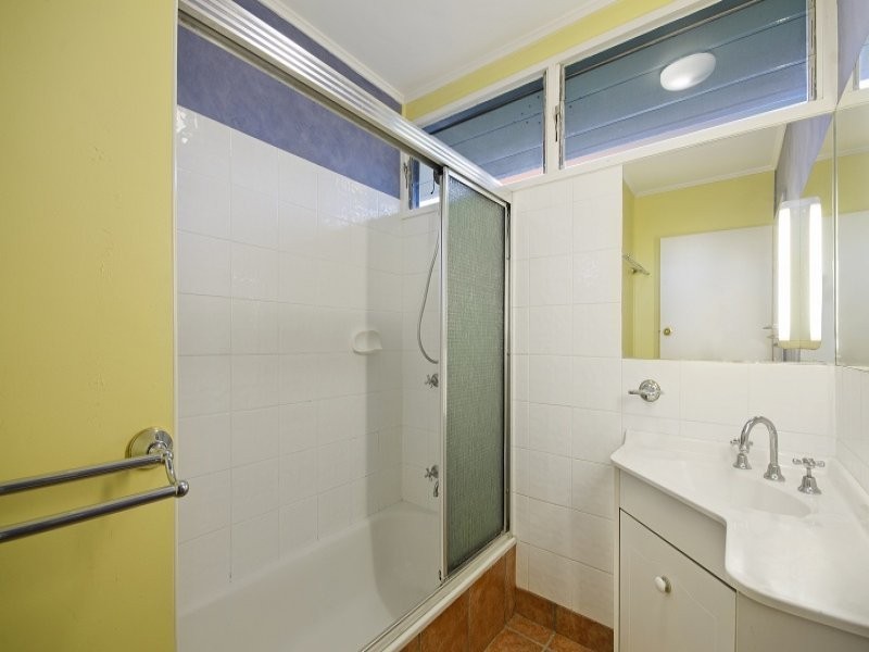 16 Jandera Street, Cranbrook QLD 4814