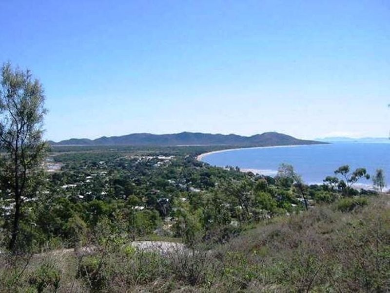 54 Yarrawonga Drive, Castle Hill QLD 4810