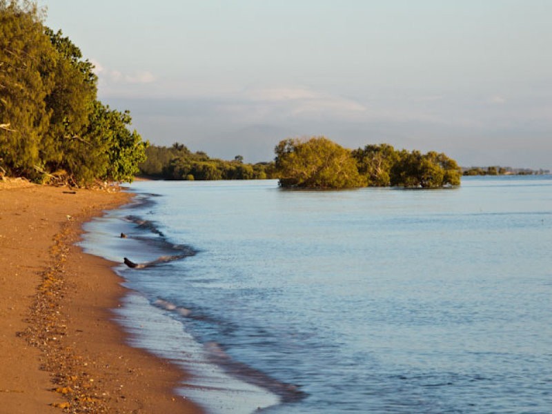 28/7 Dune Parade, Bushland Beach QLD 4818