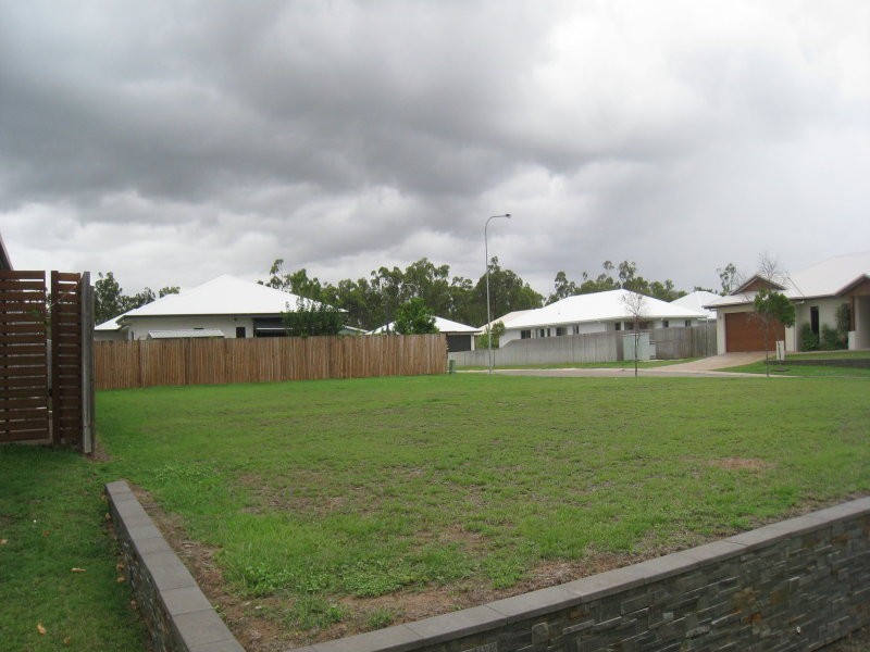 57 Bonnett Road, Mount Low QLD 4818