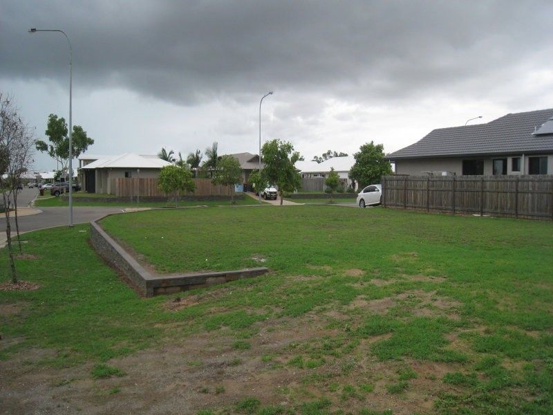 57 Bonnett Road, Mount Low QLD 4818