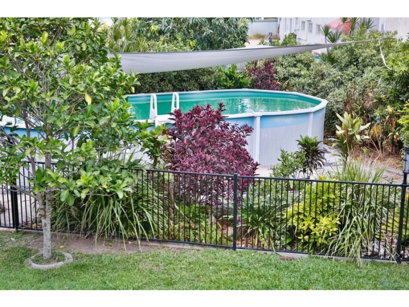 138 Perkins Street West, Railway Estate QLD 4810