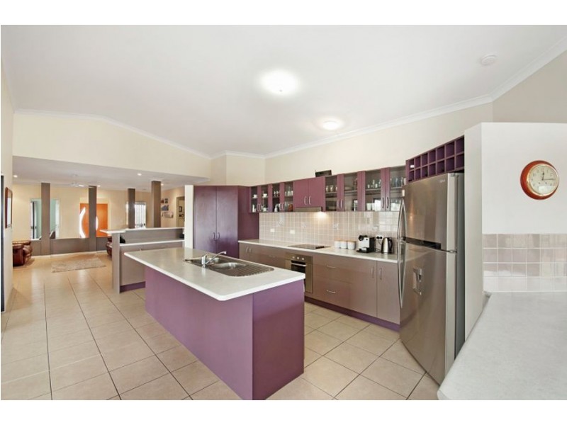 12 Mowbray Court, Mount Low QLD 4818