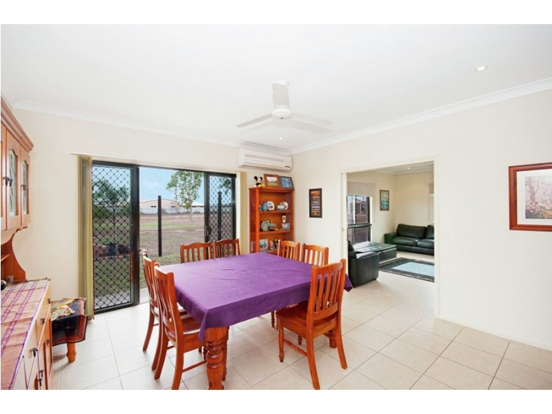 12 Mowbray Court, Mount Low QLD 4818