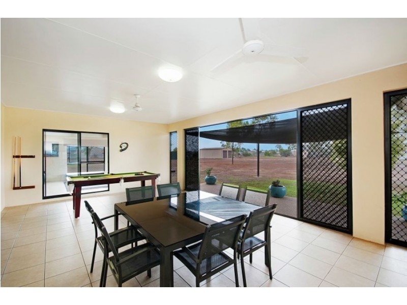 12 Mowbray Court, Mount Low QLD 4818